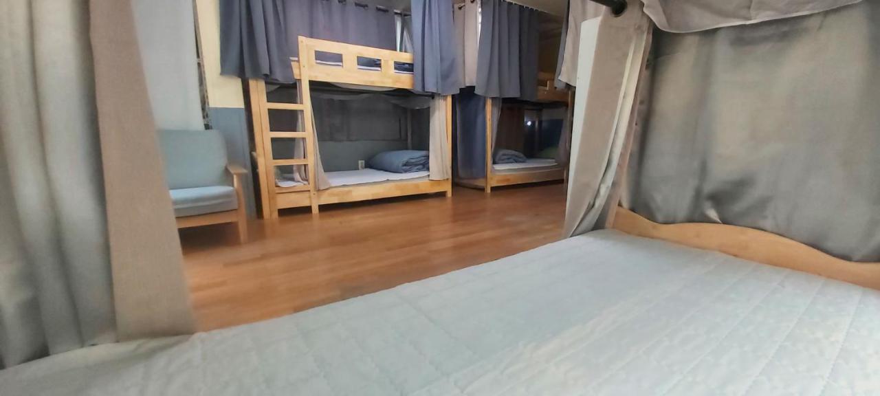 Buzz Guesthouse Hostel Seoel Buitenkant foto